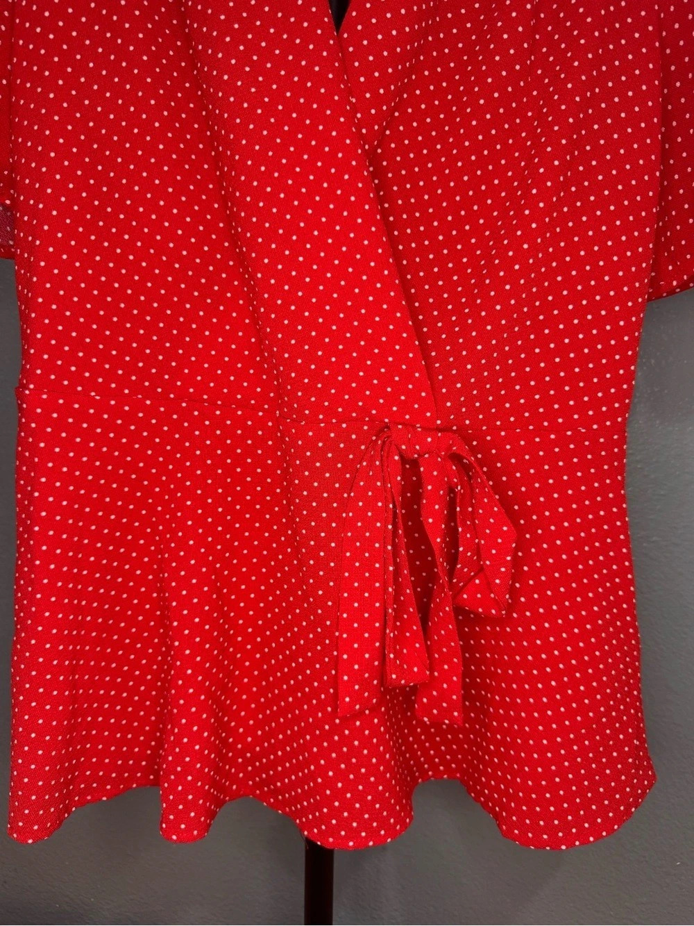 Monteau Red Polka Dot Wrap Peplum Blouse Flutter Sleeve Large - Picture 4 of 5